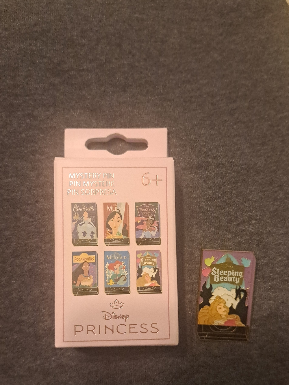 Disney Princess Enamel Pin - Pink and Purple Sleeping Beauty